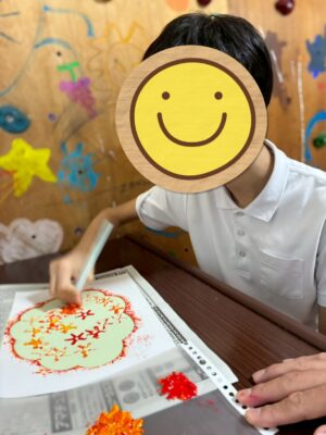 紅葉飾り作りをしたよ☺